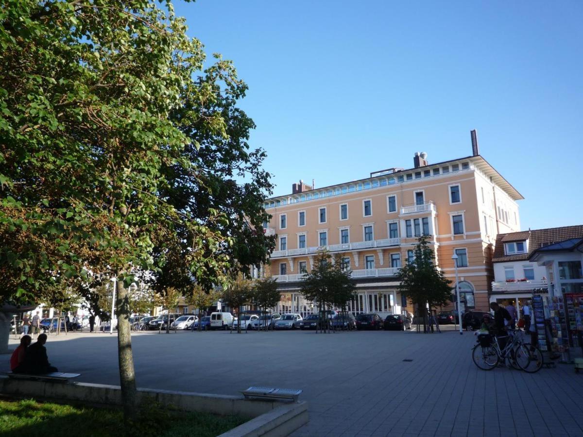 ロストックBerringer, Leuchtfeuer, Direkt An Der Promenadeアパートメント エクステリア 写真